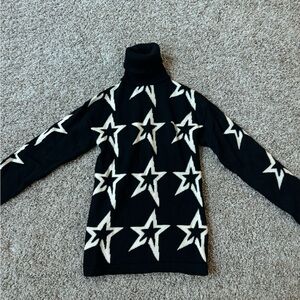 Perfect Moment - Black and White Star Pattern Turtleneck Ski Sweater